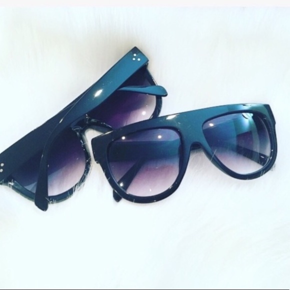 Oversized Black Sunglasses - Picture 2 of 6